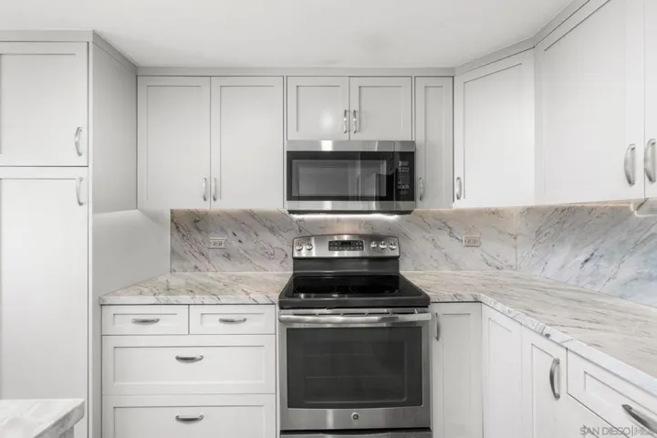 1200 Harbor Drive N 3c, Oceanside, California 92054