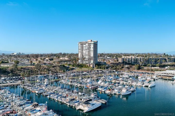 1200 Harbor Drive N 3c, Oceanside, California 92054