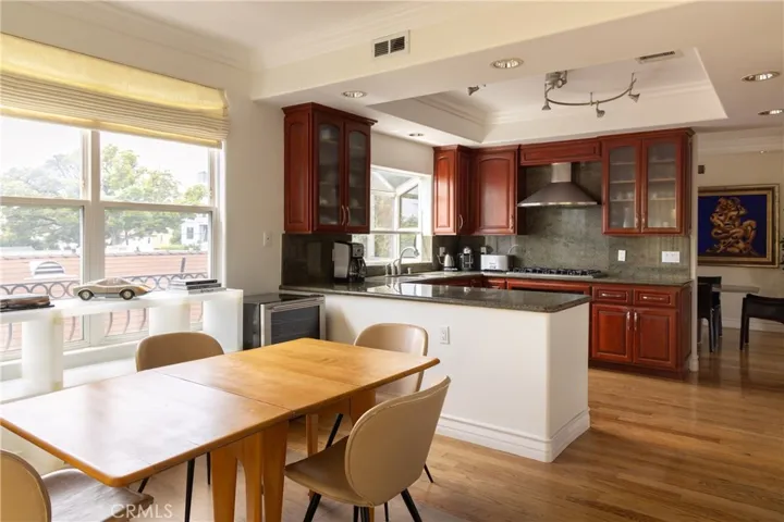 1905 Colby Avenue, Los Angeles, California 90025