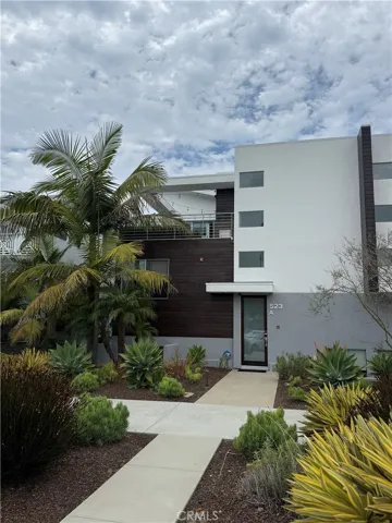 523 S Broadway #a, Redondo Beach, California 90277
