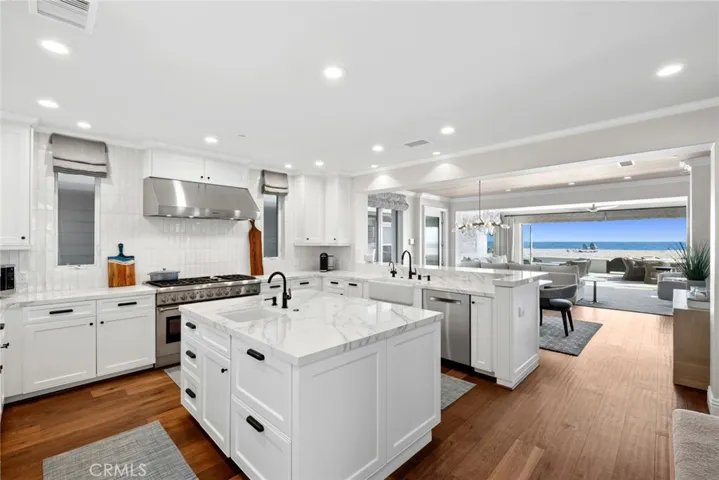4807 Seashore Drive, Newport Beach, California 92663