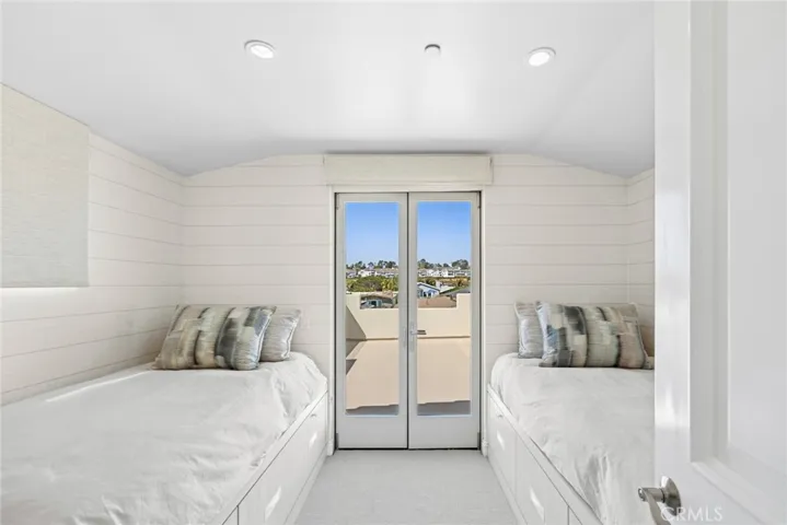 4807 Seashore Drive, Newport Beach, California 92663