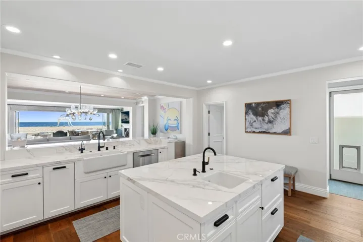 4807 Seashore Drive, Newport Beach, California 92663