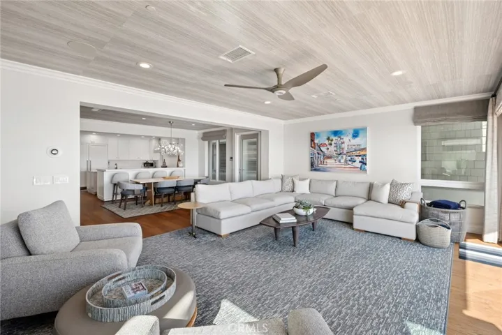 4807 Seashore Drive, Newport Beach, California 92663