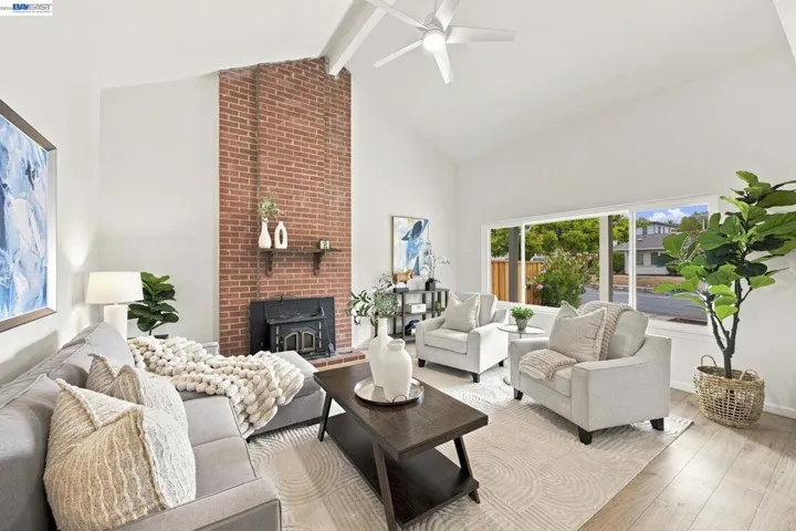 801 Lippert Ave, Fremont, California 94539