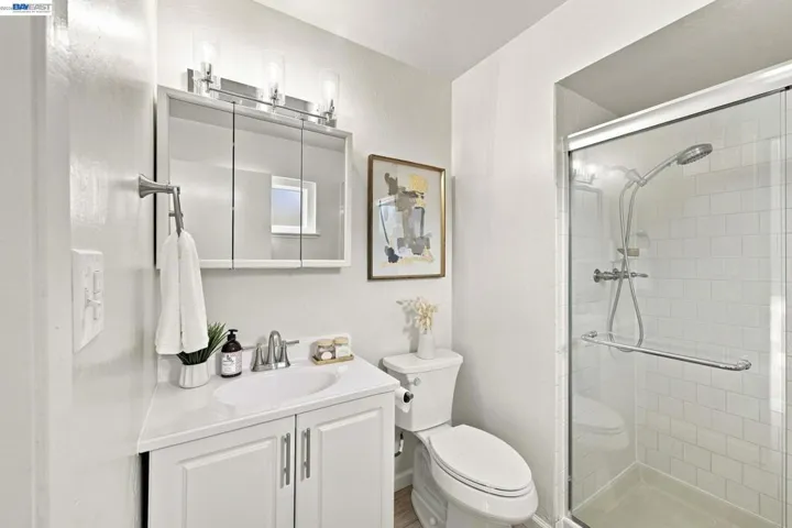 801 Lippert Ave, Fremont, California 94539