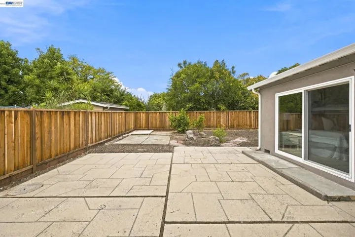 801 Lippert Ave, Fremont, California 94539