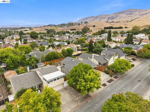 801 Lippert Ave, Fremont, California 94539