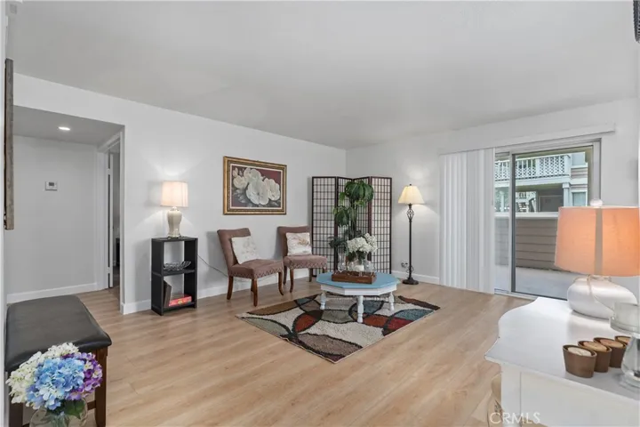 6951 Knollcrest 56, Garden Grove, California 92845