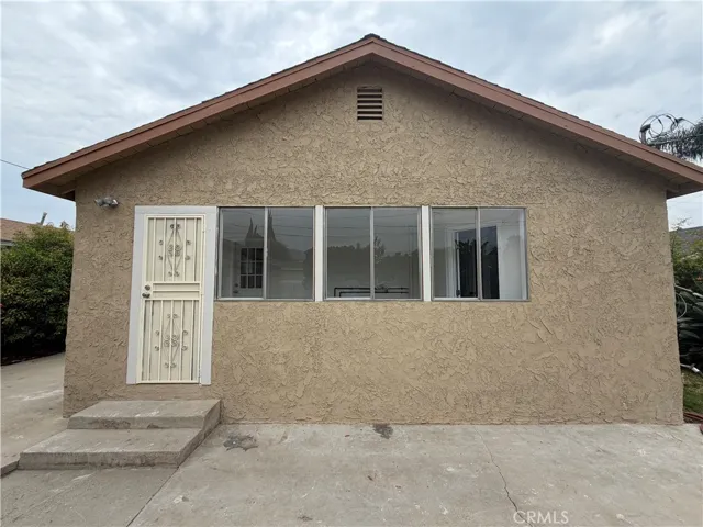 543 E 3rd Street, Azusa, California 91702