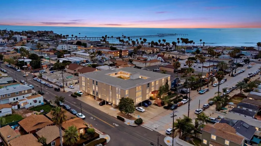 5015 Cape May Avenue 104, San Diego, California 92107