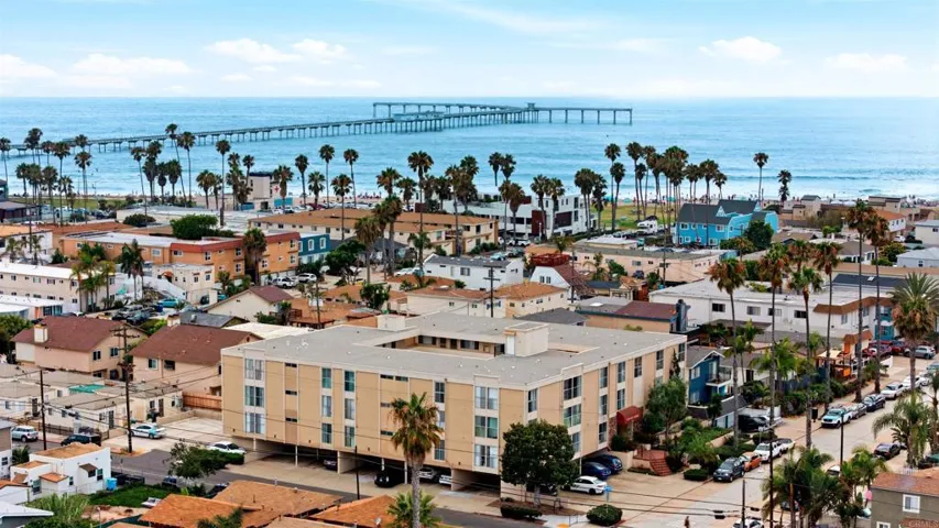 5015 Cape May Avenue 104, San Diego, California 92107