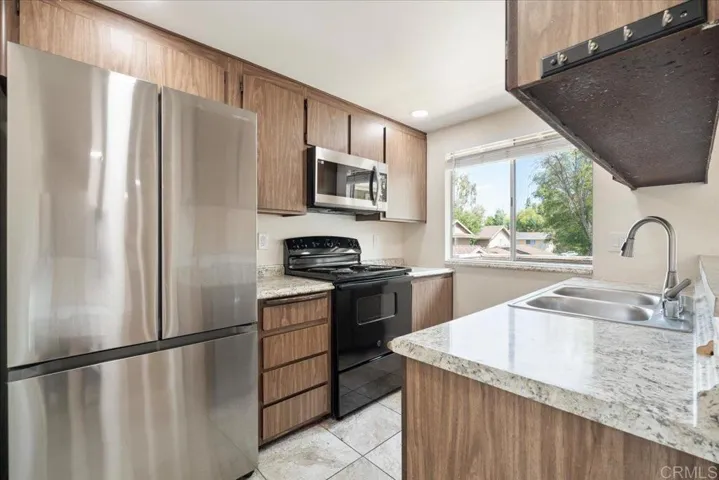 983 Amistad Place D, El Cajon, California 92019