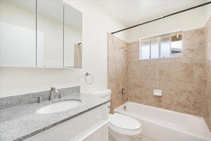 983 Amistad Place D, El Cajon, California 92019