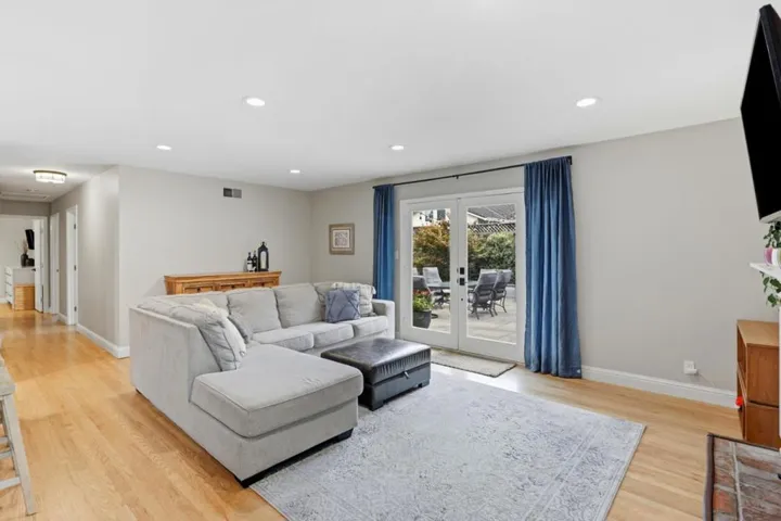 3763 Willowview Drive, San Jose, California 95118