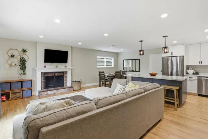 3763 Willowview Drive, San Jose, California 95118