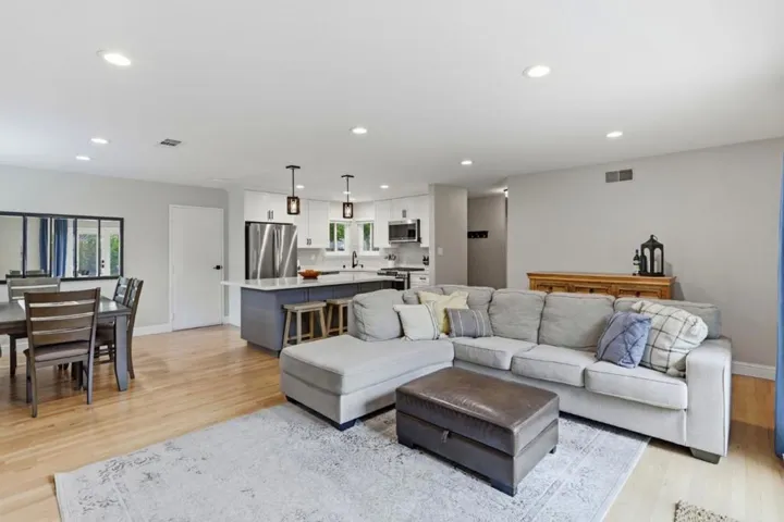 3763 Willowview Drive, San Jose, California 95118
