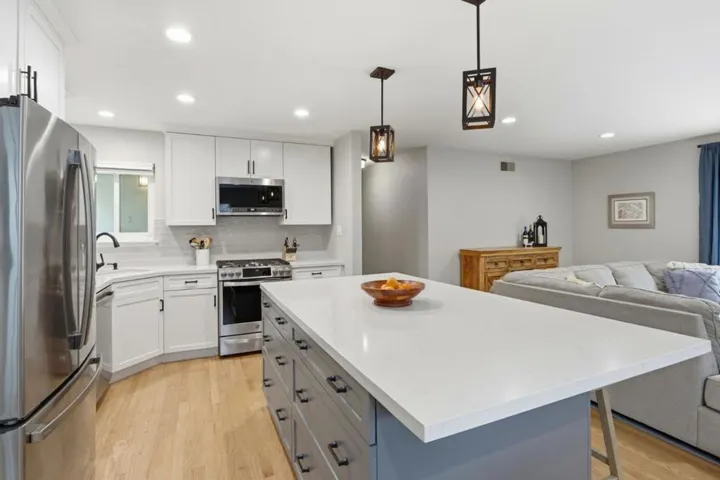 3763 Willowview Drive, San Jose, California 95118