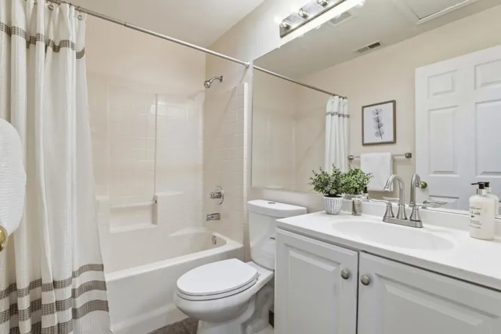 6121 Lambeck Lane, San Jose, California 95119