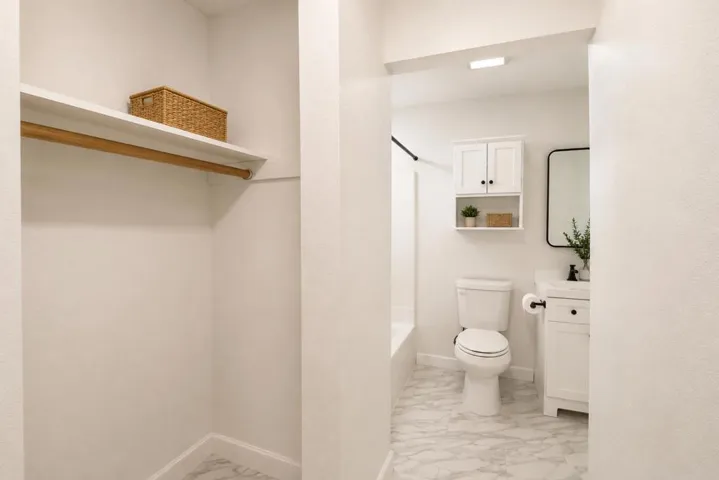 316 Locust Avenue, Hollister, California 95023