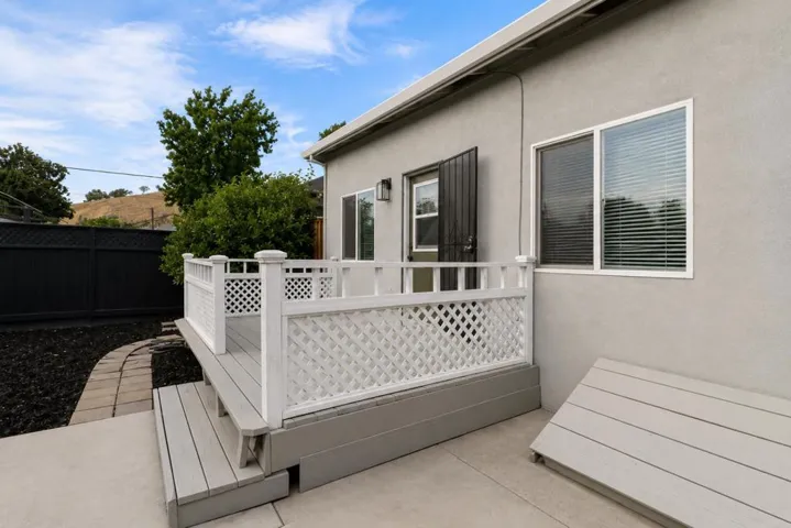 316 Locust Avenue, Hollister, California 95023