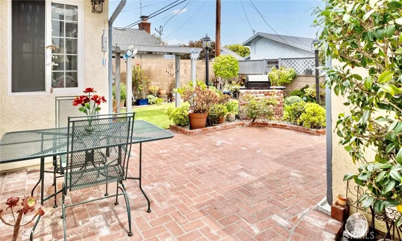 21310 Ladeene Avenue, Torrance, California 90503
