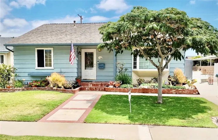 21310 Ladeene Avenue, Torrance, California 90503