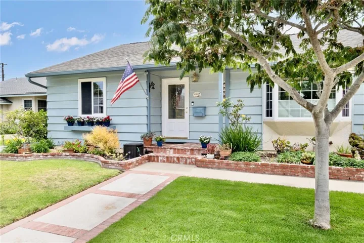 21310 Ladeene Avenue, Torrance, California 90503