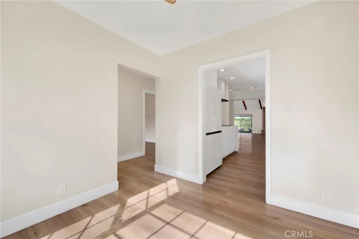 1432 N Catalina Street, Burbank, California 91505