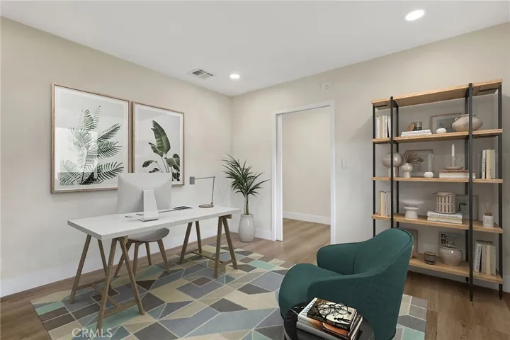 1432 N Catalina Street, Burbank, California 91505