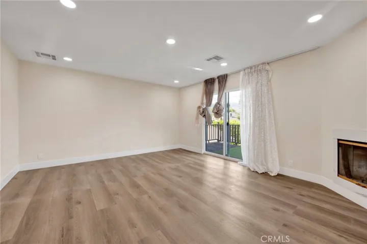 1432 N Catalina Street, Burbank, California 91505