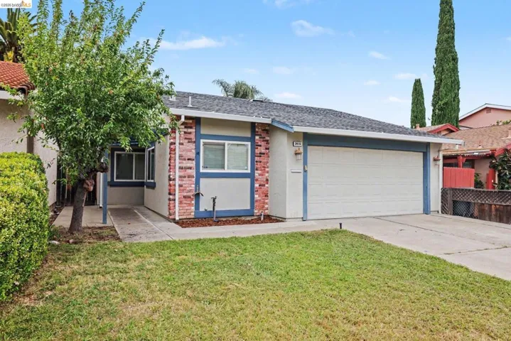 2416 Redwood Dr, Antioch, California 94509