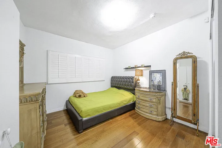 416 N Serrano Avenue, Los Angeles, California 90004