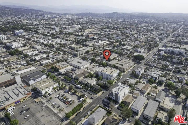 416 N Serrano Avenue, Los Angeles, California 90004