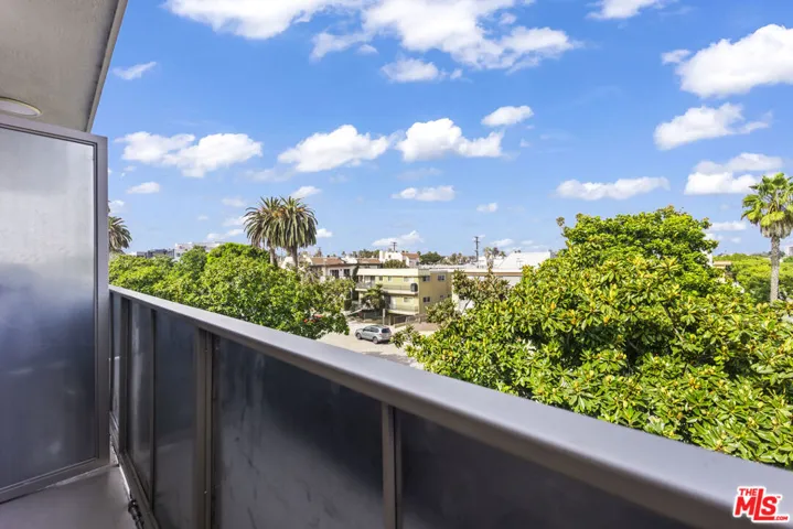 1264 9th Street G, Santa Monica, California 90401