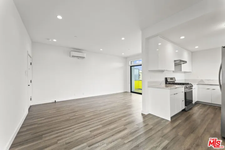 1264 9th Street G, Santa Monica, California 90401