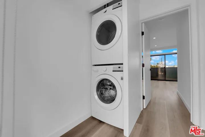 1264 9th Street G, Santa Monica, California 90401
