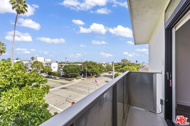 1264 9th Street G, Santa Monica, California 90401