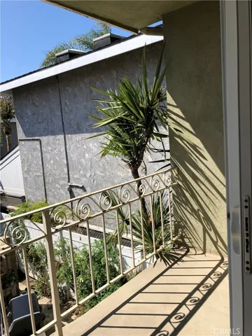 312 10th Street E, Huntington Beach, California 92648