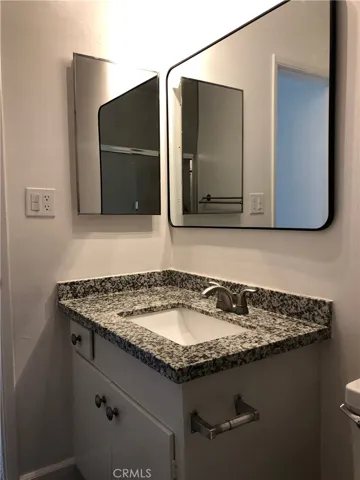 312 10th Street E, Huntington Beach, California 92648