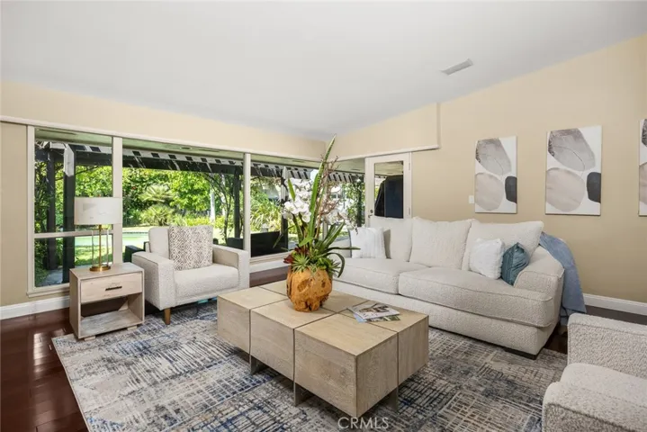 1439 Wembley Road, San Marino, California 91108