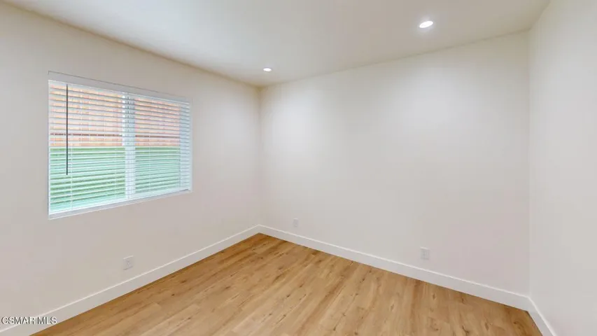 963-Calle-Pensamiento-A-Bedroom 5