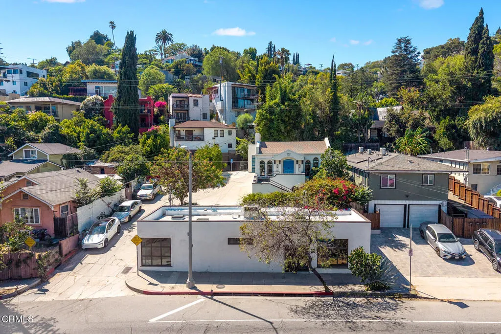 1913 1915 Hyperion Ave