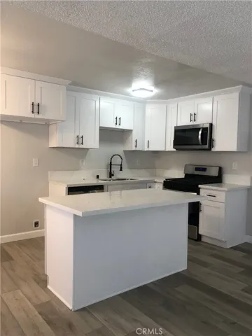 7871 Holt Drive 7, Huntington Beach, California 92647