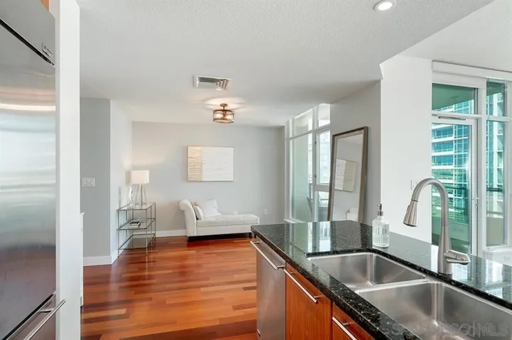 1205 Pacific Hwy 2904, San Diego, California 92101