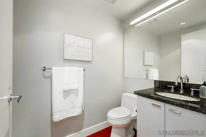 1205 Pacific Hwy 2904, San Diego, California 92101