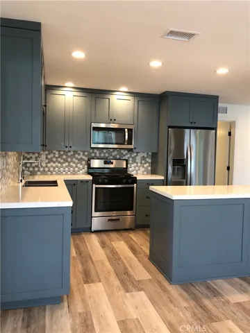 1505 Palm Avenue B, Huntington Beach, California 92648