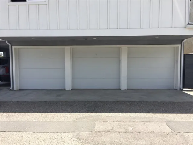 1505 Palm Avenue B, Huntington Beach, California 92648