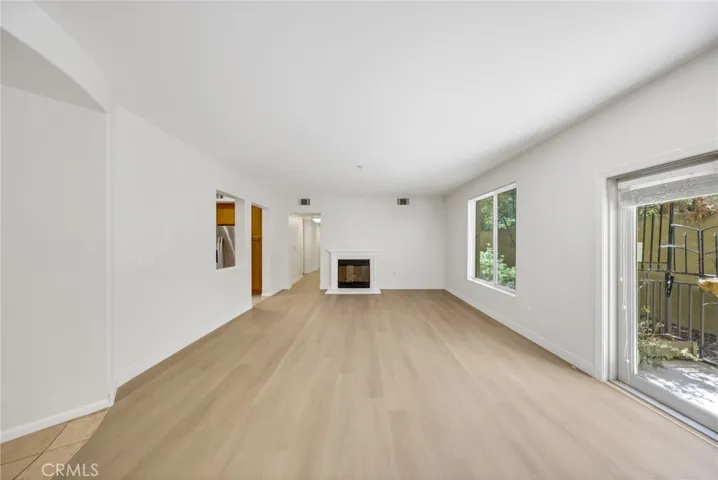 128 N Oak Knoll 111, Pasadena, California 91101