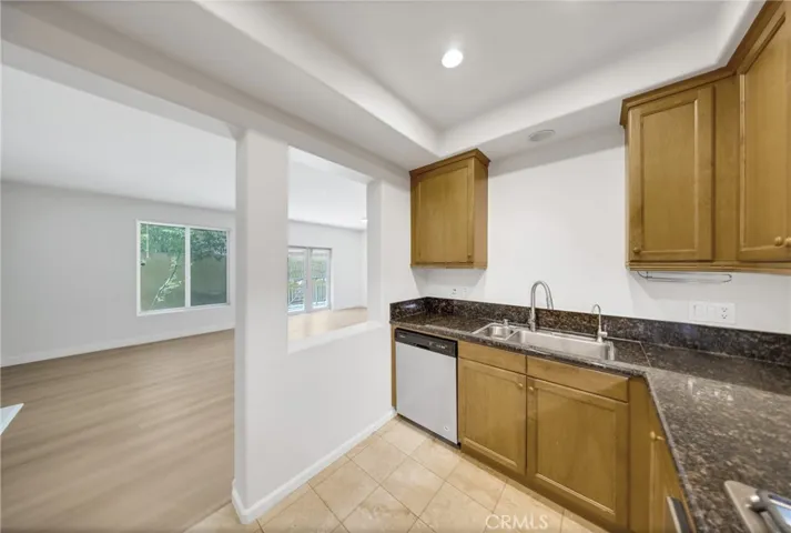 128 N Oak Knoll 111, Pasadena, California 91101